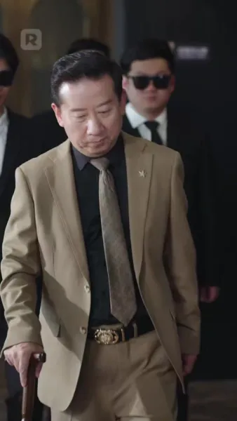 ผู้ชายแย่งกัน แต่ฉันเลือกอิสระ