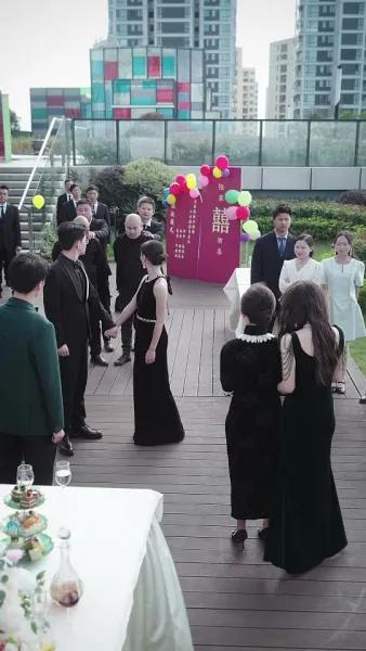 โชคชะตาพาเรามาพบกัน