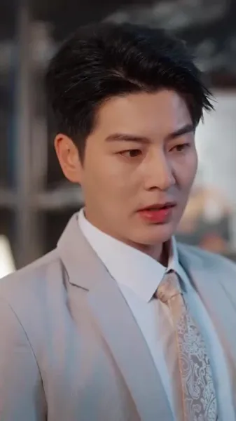 คำสาปดอกท้อ