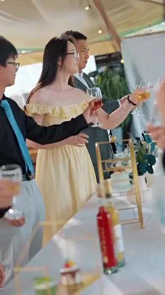 คำสาปดอกท้อ