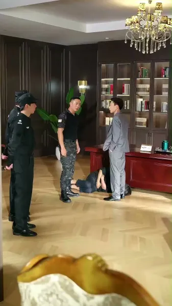 อย่าห้าวกับพ่อผม(พากย์ไทย) 