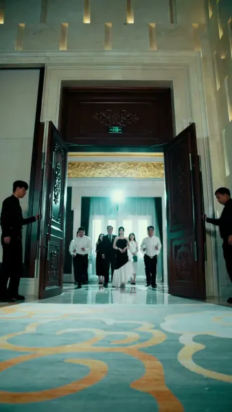 หงส์ผงาดเหนือชะตา