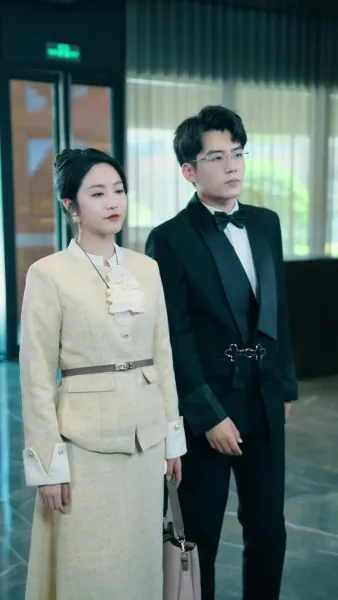 หงส์ผงาดเหนือชะตา