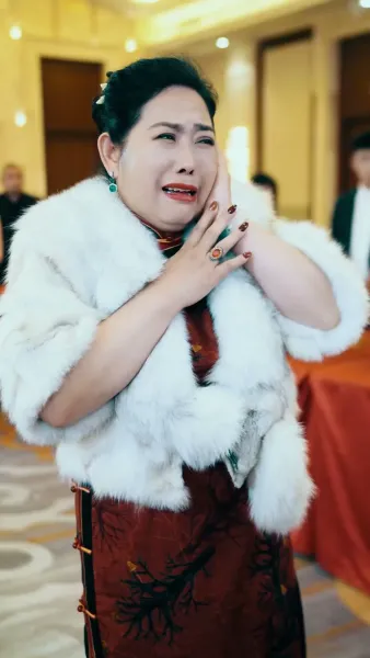 หงส์ผงาดเหนือชะตา