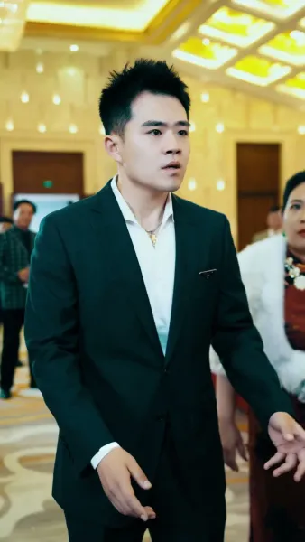 หงส์ผงาดเหนือชะตา