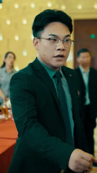 หงส์ผงาดเหนือชะตา