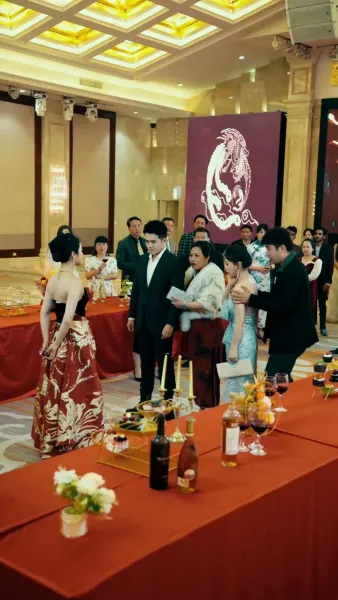 หงส์ผงาดเหนือชะตา