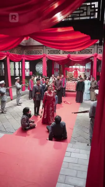 รักวุ่น พิชิตใจผู้ว่า