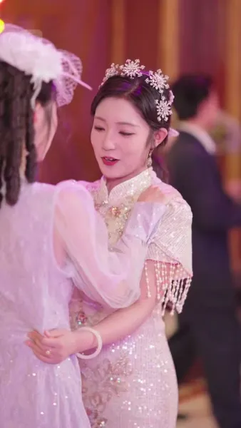 รักวุ่น พิชิตใจผู้ว่า