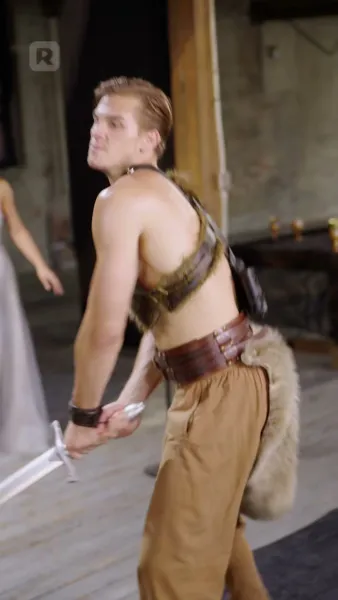 ปลดโซ่ตรวนชะตาคู่