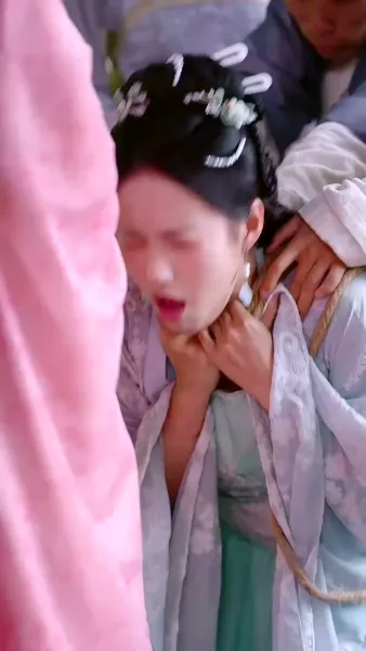 เงารักไร้เสียง