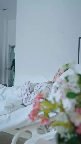  คุณลู่ หยุดทำร้ายเถอะ เมียฝังไปแล้ว