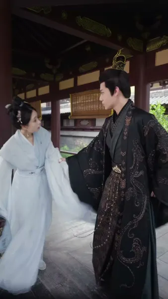 แผนยั่วบัลลังก์