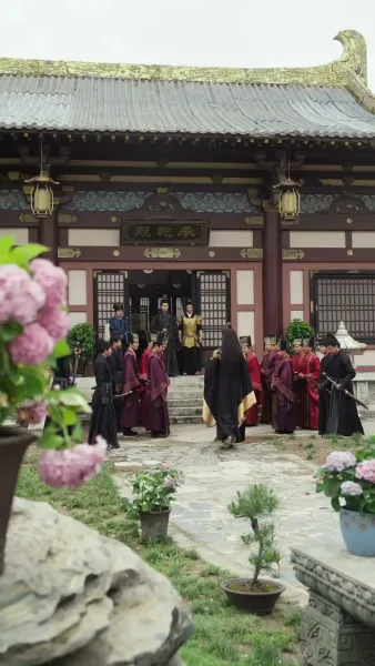 แผนยั่วบัลลังก์