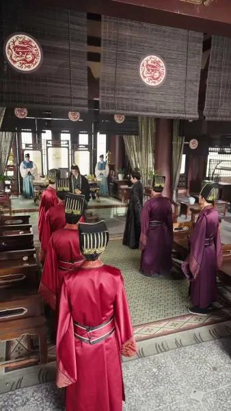 แผนยั่วบัลลังก์