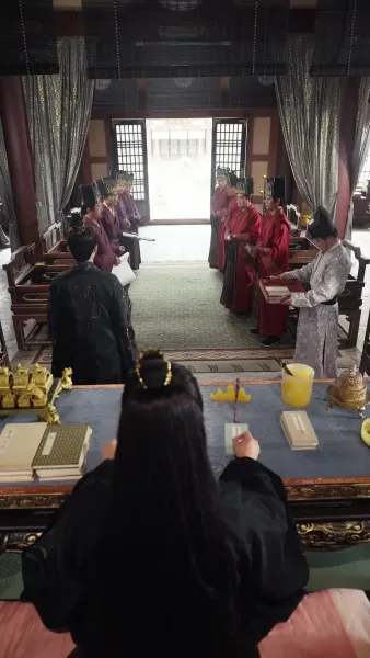 แผนยั่วบัลลังก์