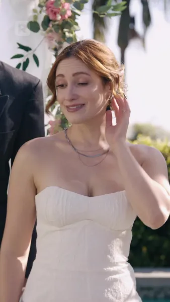 ทรยศรักสามีพันล้าน