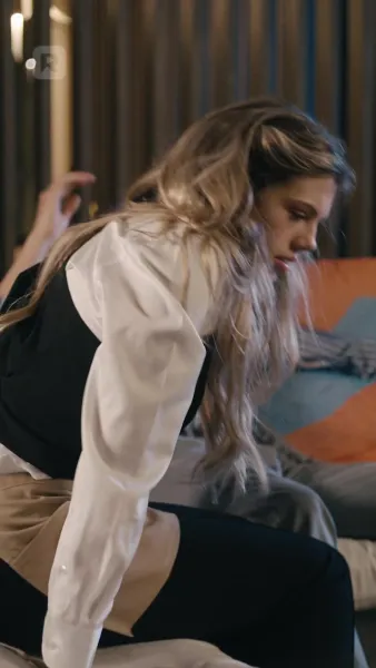 ทรยศรักสามีพันล้าน