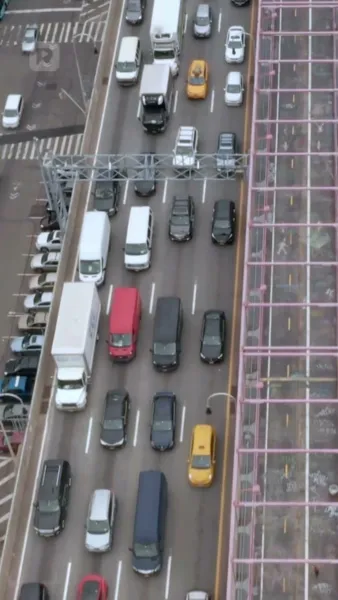 ทรยศรักสามีพันล้าน