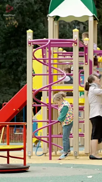 โบกหัวใจให้แลนด์ลงที่เธอ