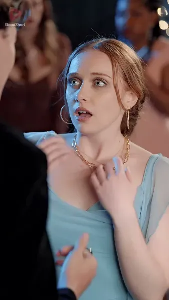 โบกหัวใจให้แลนด์ลงที่เธอ