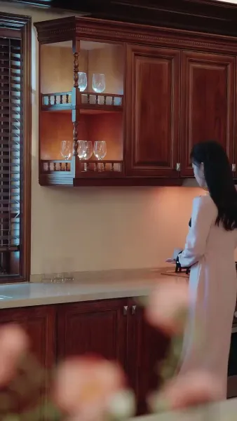 คุณแม่บ้านซ่อนแค้น