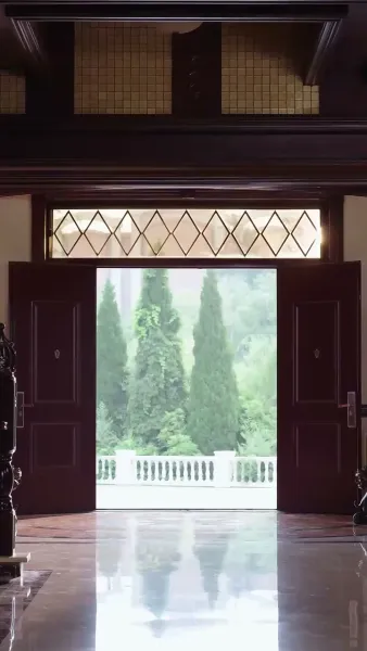 คุณแม่บ้านซ่อนแค้น