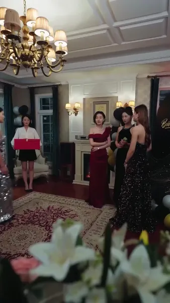 คุณแม่บ้านซ่อนแค้น