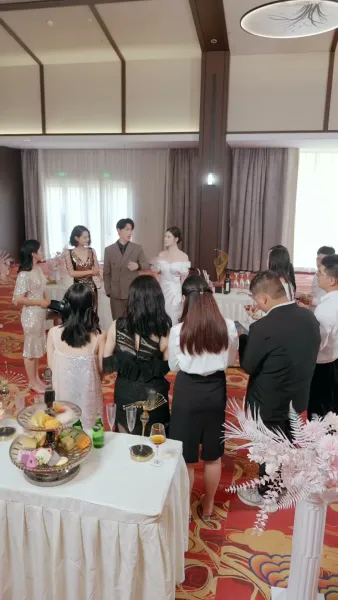 ประมูลช็อก ฉันไม่ได้ตาบอด