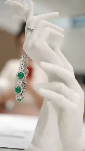 ร้อยร้าวผูกพันรัก(พากย์ไทย)