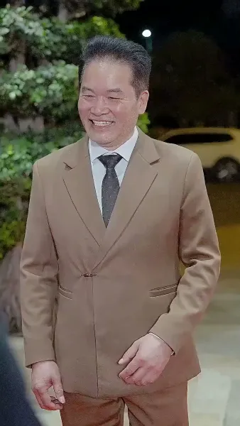 พลิกชีวิต พิชิตฝัน