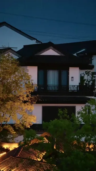 พ่อบ้านพันปี