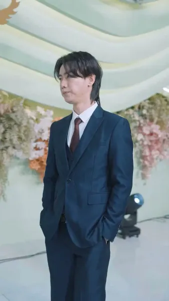 มังกรเทพที่ได้รับ ความเคารพสูงสุด