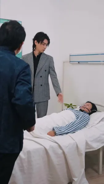 มังกรเทพที่ได้รับ ความเคารพสูงสุด