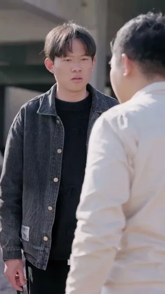 บอสสาวปลอมตัว