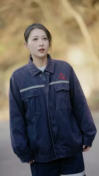 บอสสาวปลอมตัว