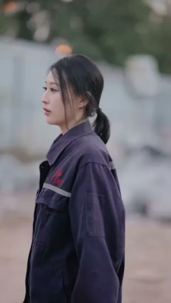 บอสสาวปลอมตัว