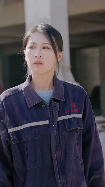 บอสสาวปลอมตัว