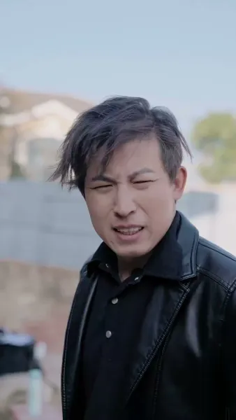 บอสสาวปลอมตัว