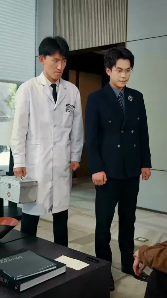 คลื่นรักแรงแค้น