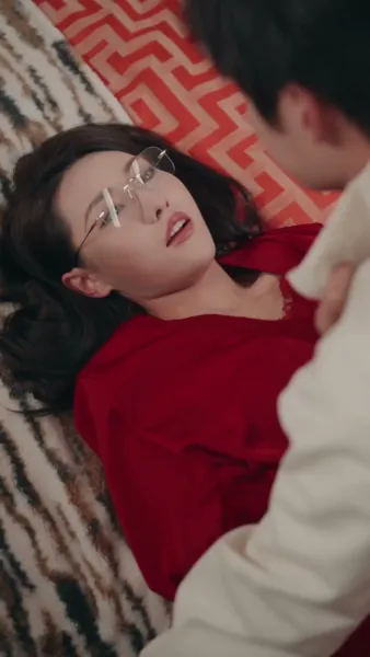 พี่น้องของกษัตริย์ผู้ล่วงลับ