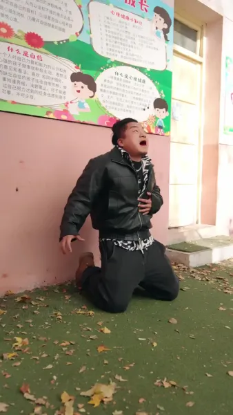 พี่น้องของกษัตริย์ผู้ล่วงลับ