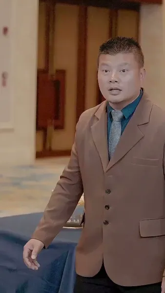 วีรบุรุษกู้ชาติ