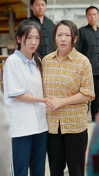 วีรบุรุษกู้ชาติ