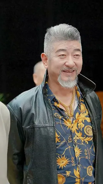 วีรบุรุษกู้ชาติ