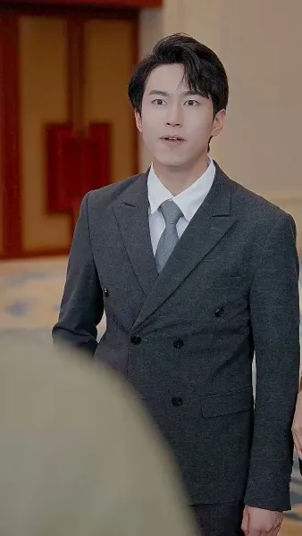 วีรบุรุษกู้ชาติ