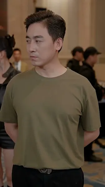 วีรบุรุษกู้ชาติ