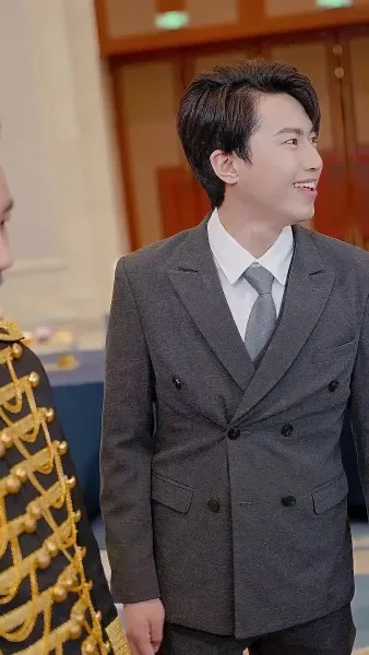 วีรบุรุษกู้ชาติ