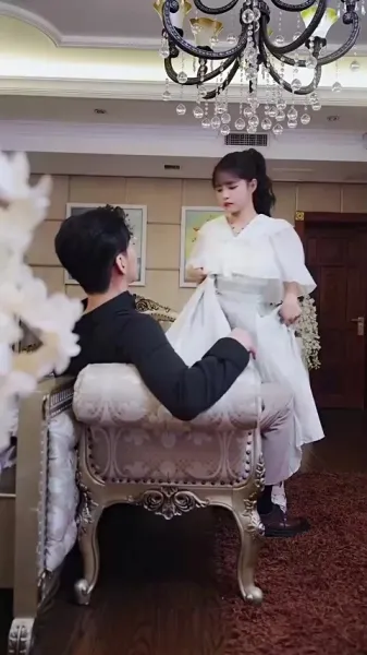 หลังแต่งงานแบบสายฟ้าแลบ: ภรรยาที่ไม่ยอมตามกฎ