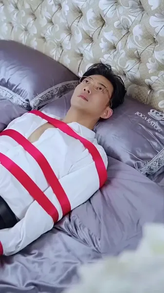 หลังแต่งงานแบบสายฟ้าแลบ: ภรรยาที่ไม่ยอมตามกฎ